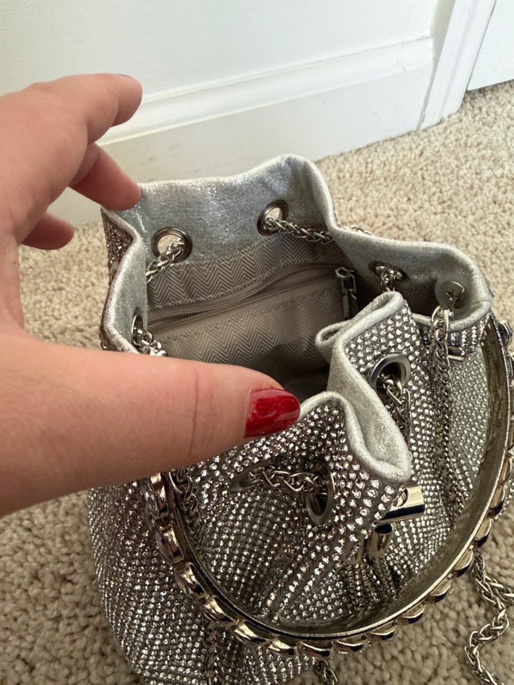 Silver Rhinestone Drawstring Bucket Bag with Chain Strap - Picture 2 of 3